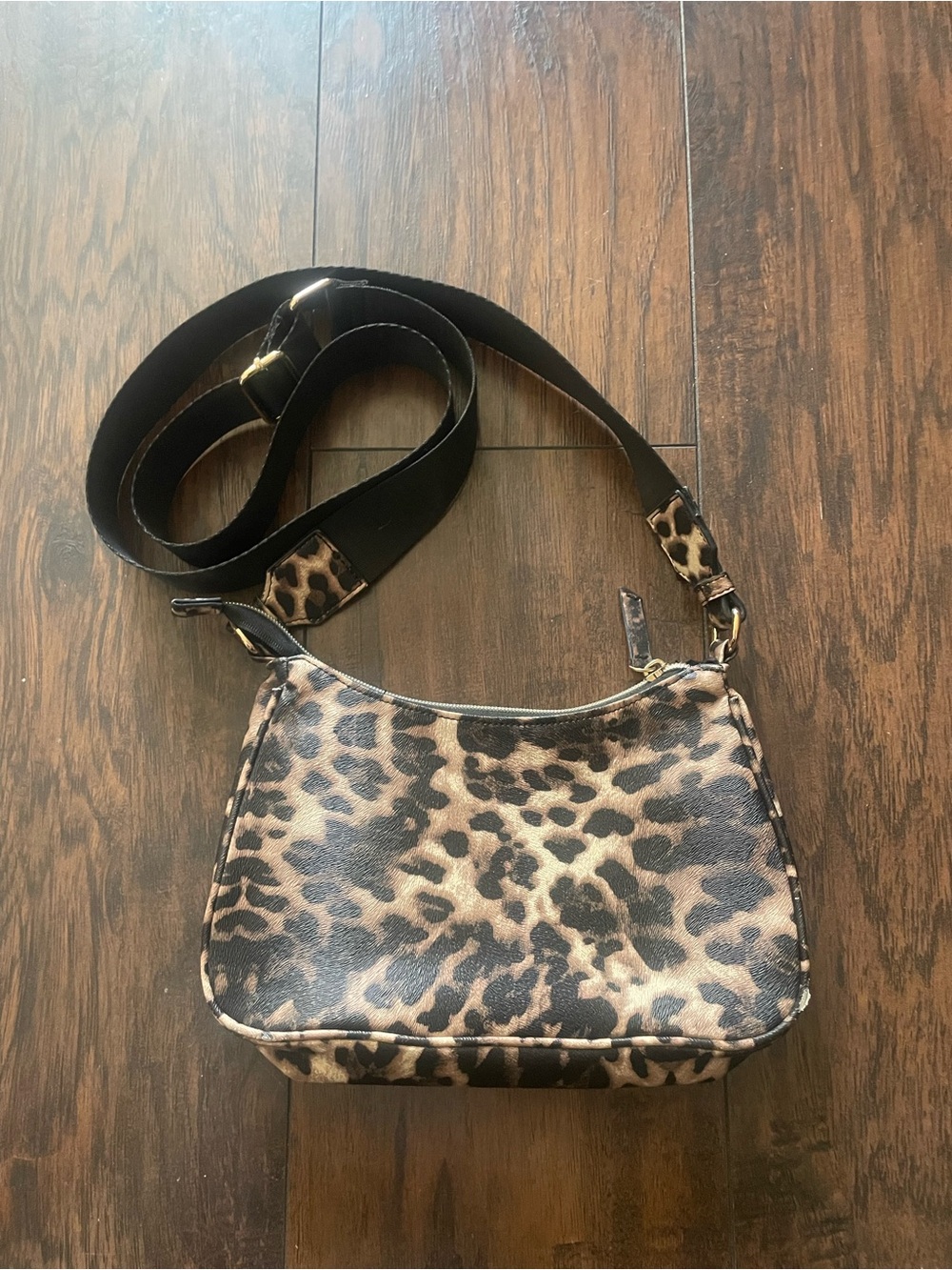 Leopard Print Crossbody Bag - Black Strap